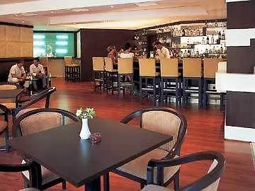 Corinthia Club Отель 5*